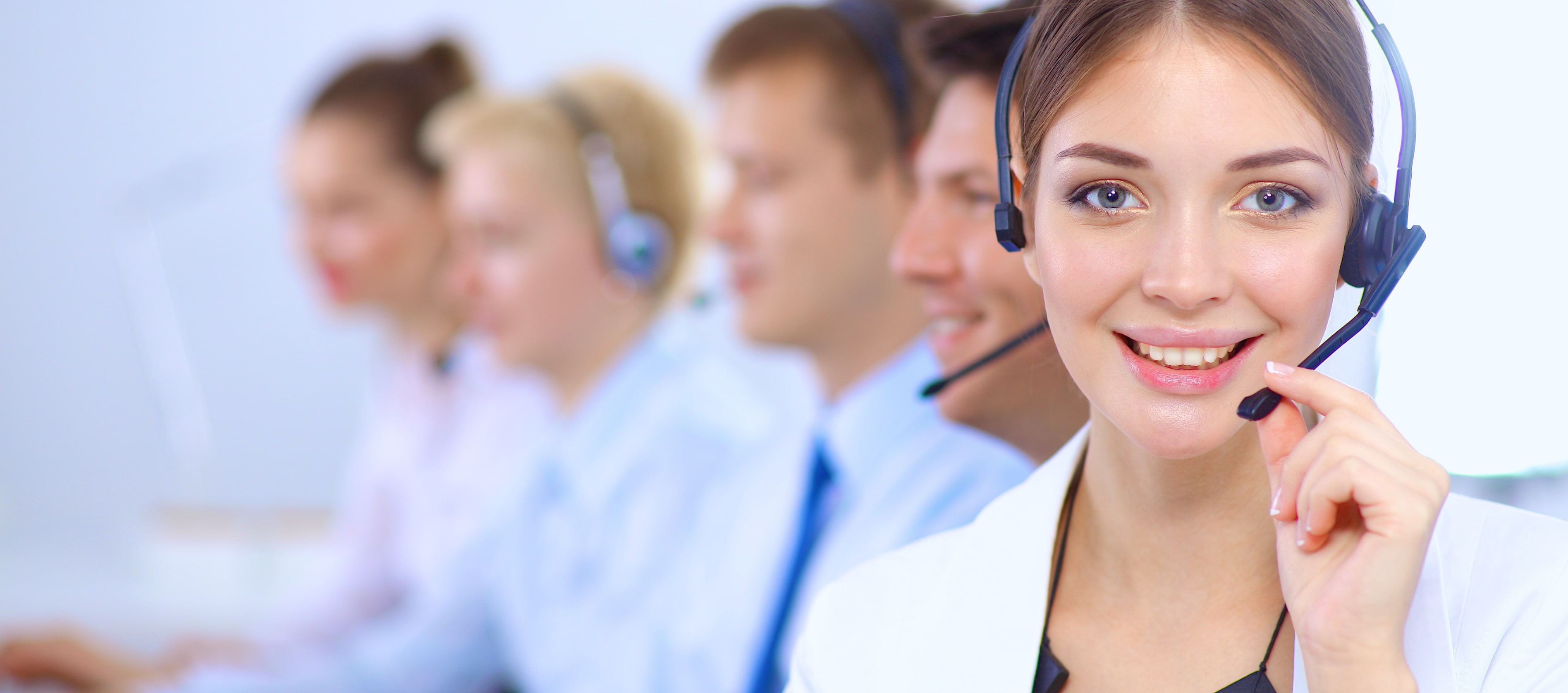 Fachberater-Team am Telefon