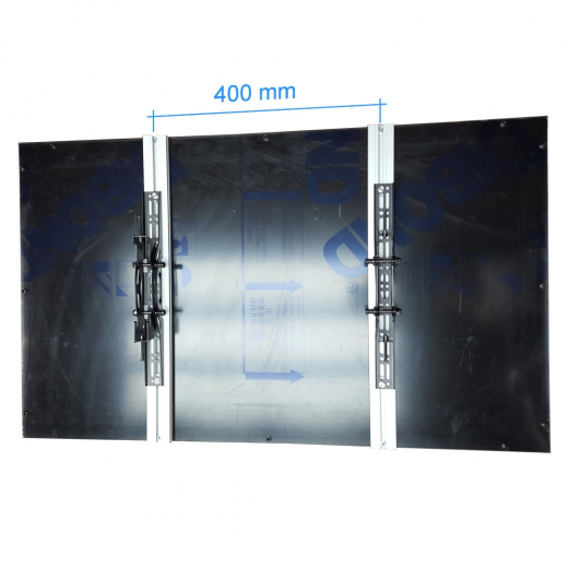 Rueckwand fuer Staub- und Wasserschutzgehaeuse