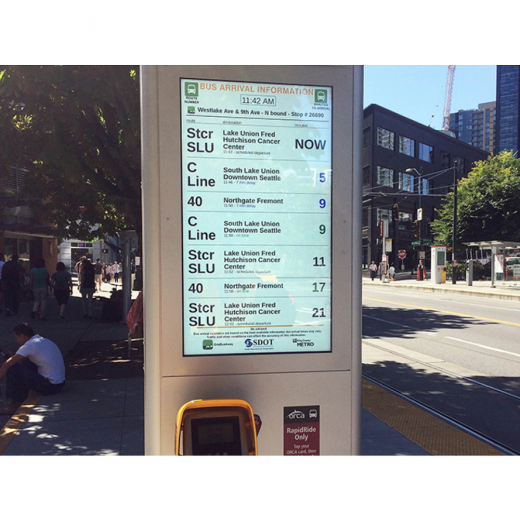 DynaScan DS431LT4 43Zoll robuster Schaufenster Monitor UHD mit 2500 Nits & Android Media Player