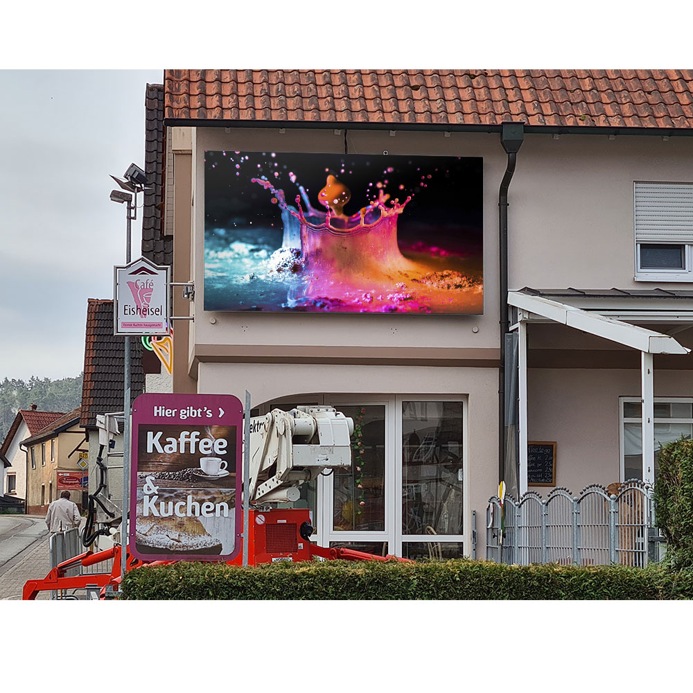 Outdoor LED Videowall mit 4,81mm Pixelabstand