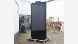 Stelen sind mit Zubehör erweiterbar